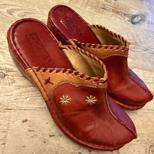 Pikolinos Women's Red Leather Slip-On Clogs 6.5